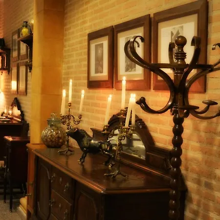 Hospederia Bodas De Camacho Hotel