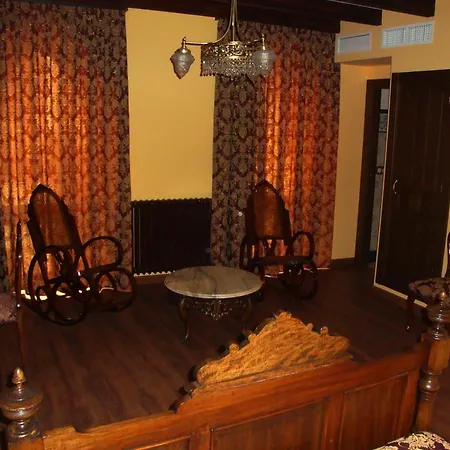 Hospederia Bodas De Camacho Hotel